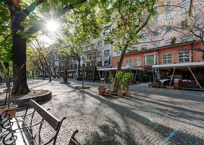 Petra Inn Apartments In Historical Palace Bratislava